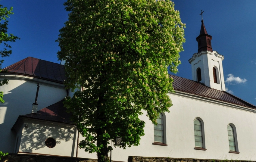 Parafia Narodzenia NMP - zdjęcie 2