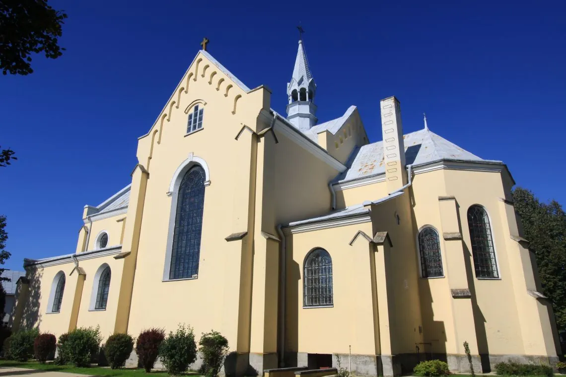 Parafia Narodzenia NMP - zdjęcie 2