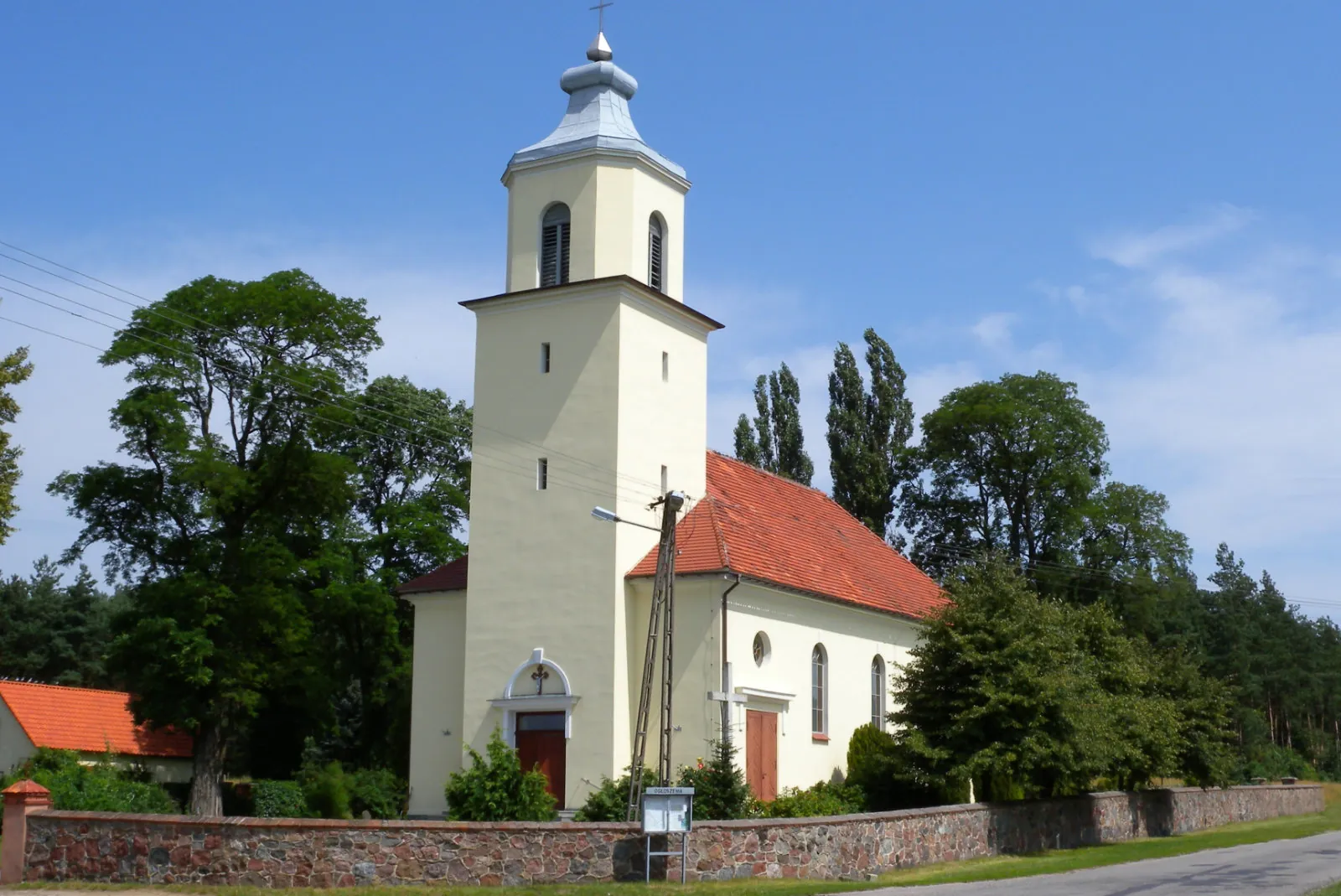 Parafia Nawiedzenia NMP i Wszystkich Świętych - zdjęcie 2