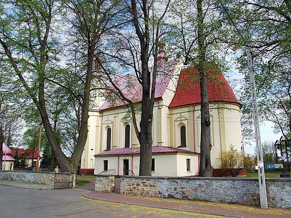 Kościół - Parafia Niepokalanego Poczęcia NMP