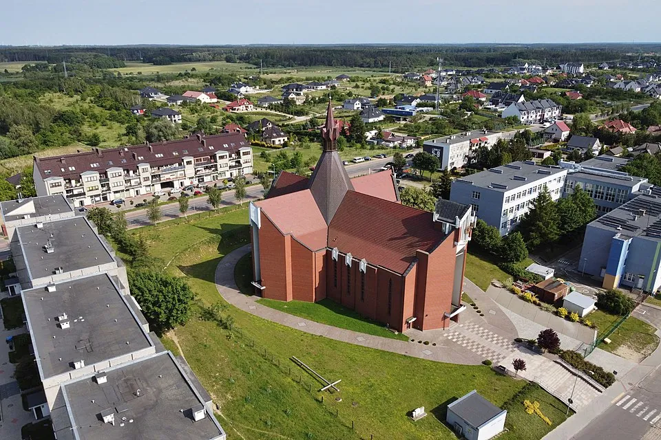 Kościół - Parafia Niepokalanego Serca Maryi