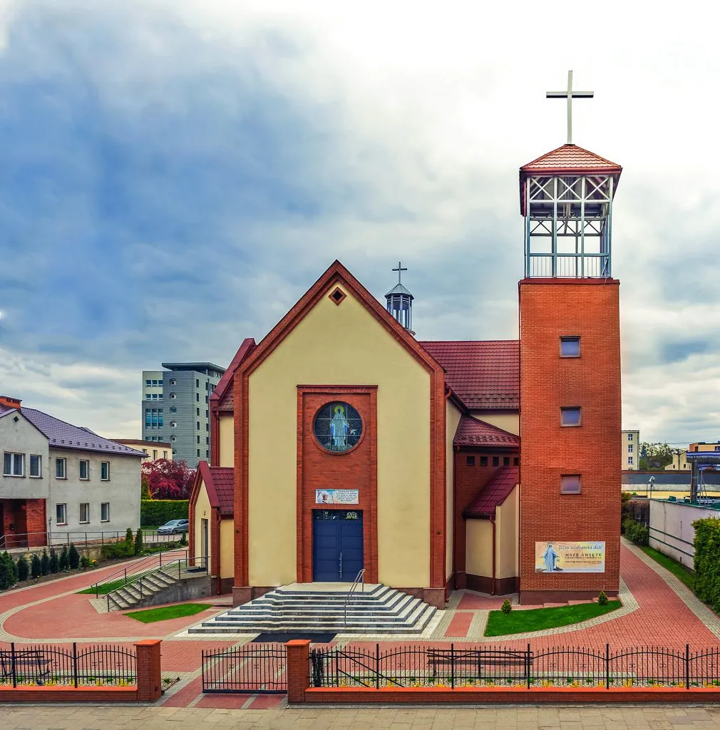 Parafia NMP Królowej Pokoju - zdjęcie 2