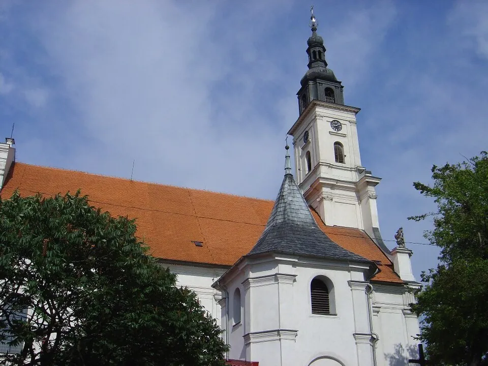 Kościół - Parafia NMP Niepokalanie Poczętej