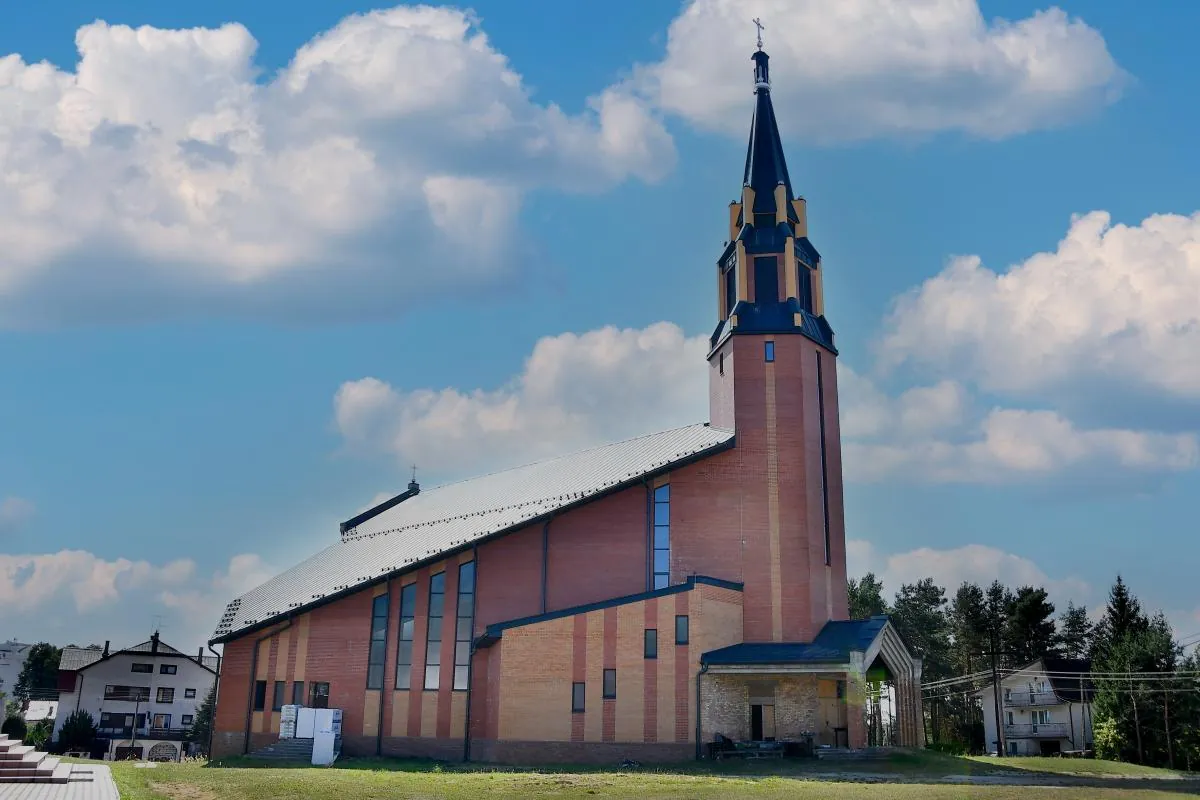 Parafia NMP Nieustającej Pomocy - zdjęcie 2