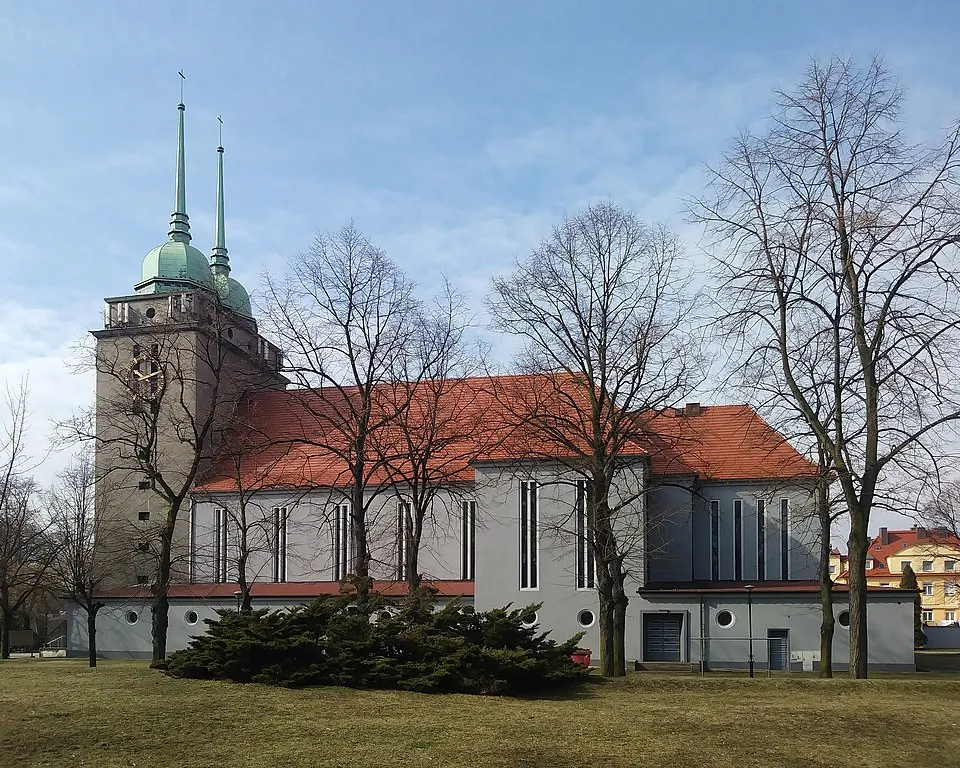 Kościół - Parafia NMP Wspomożenia Wiernych