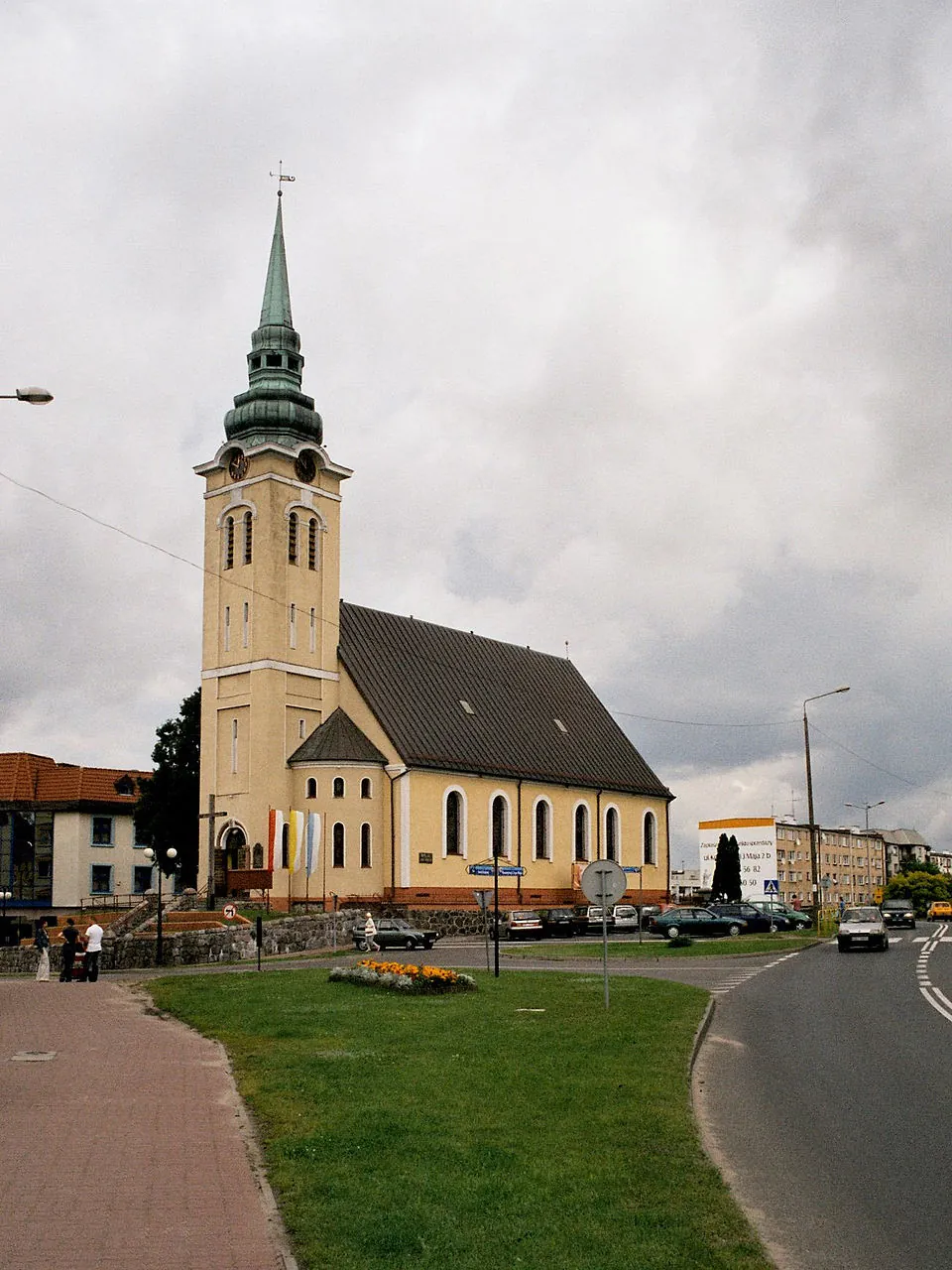 Kościół - Parafia NMP Wspomożenia Wiernych