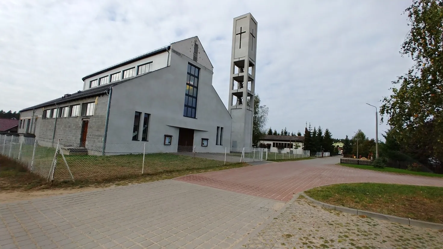 Parafia Opatrzności  Bożej - zdjęcie 2