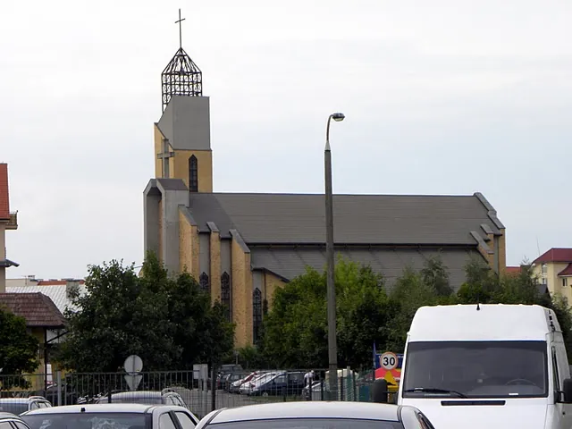 Kościół - Parafia Pierwszych Męczenników Polski