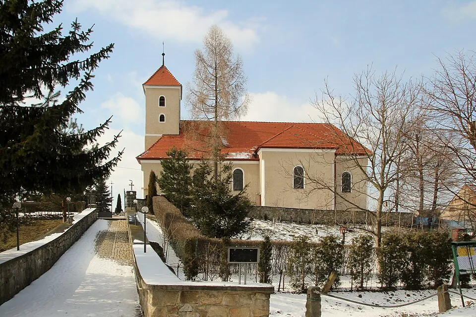 Kościół - Parafia Podwyższenia Krzyża Świętego