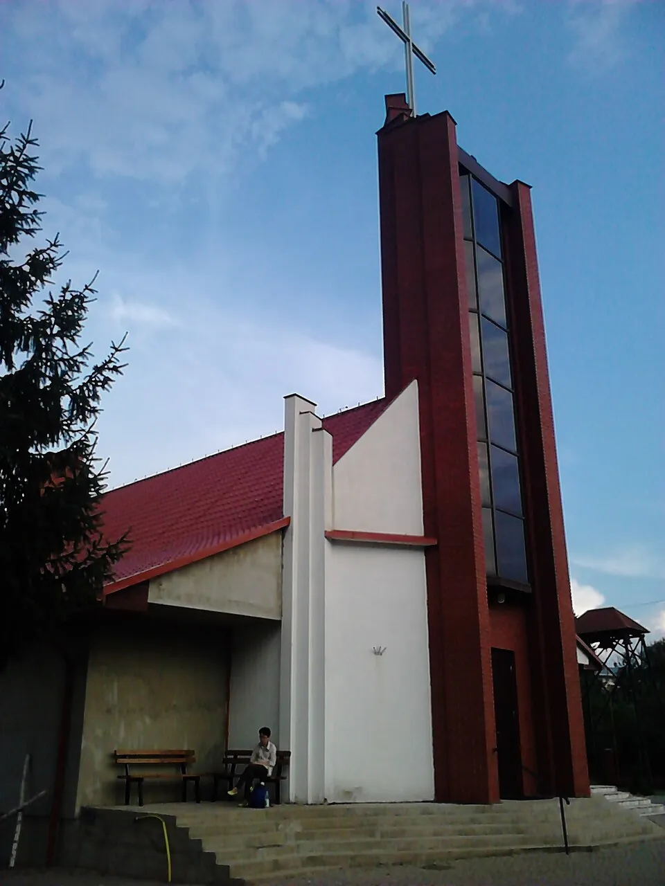 Kościół - Parafia Podwyższenia Krzyża Świętego