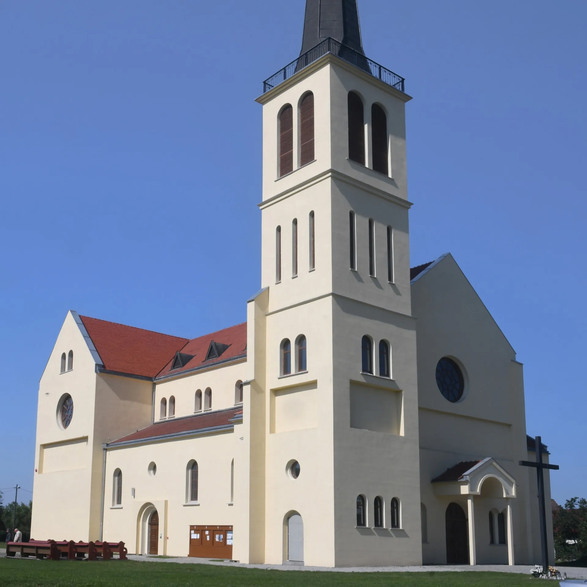Parafia Podwyższenia Krzyża Świętego - zdjęcie 2