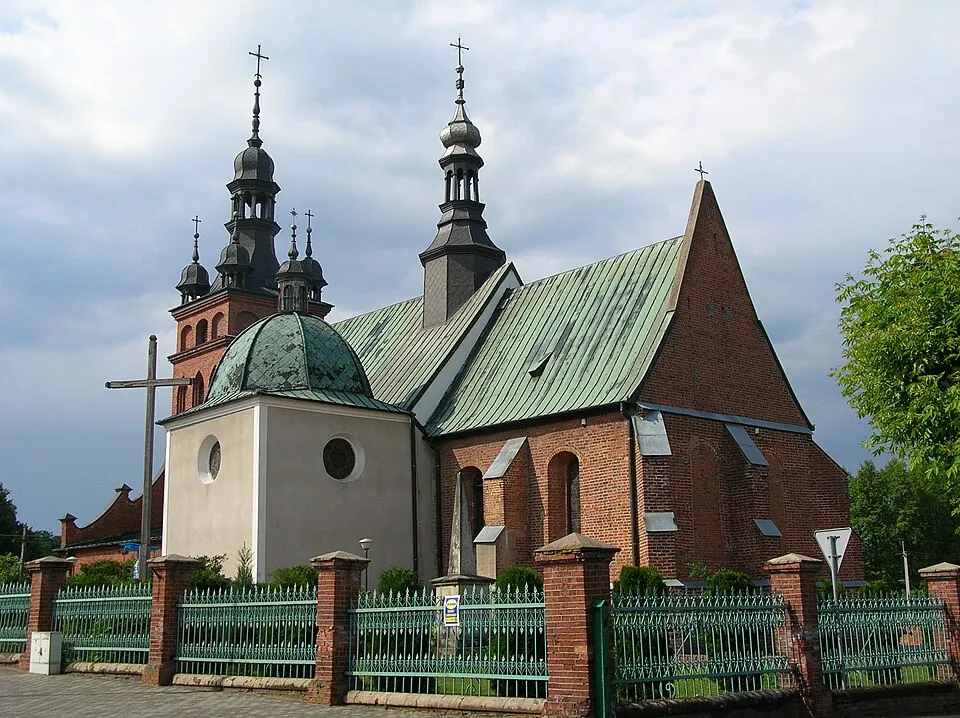 Kościół: Parafia Podwyższenia Krzyża Świętego, Zwoleń