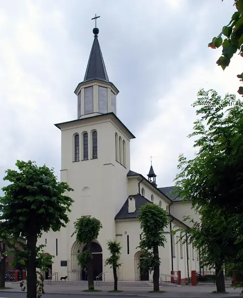 Kościół: Parafia Podwyższenia Krzyża Świętego i św. Stanisława BM, Hajnówka