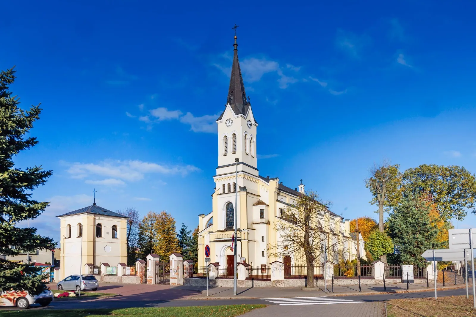 Parafia Trójcy Przenajświętszej - zdjęcie 2