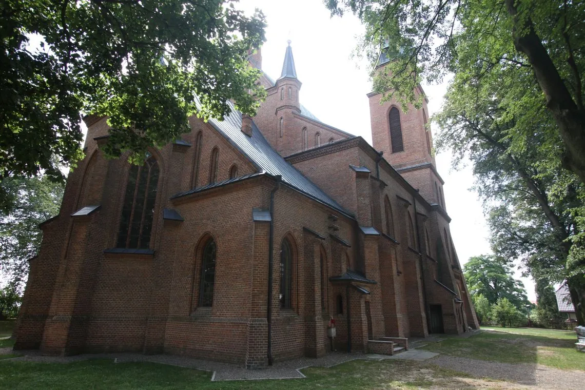 Parafia Trójcy Przenajświętszej i Narodzenia NMP - zdjęcie 2