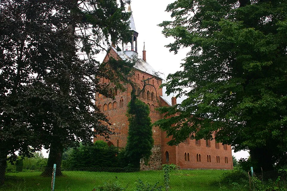 Kościół: Parafia Trójcy Świętej, Mierzyn