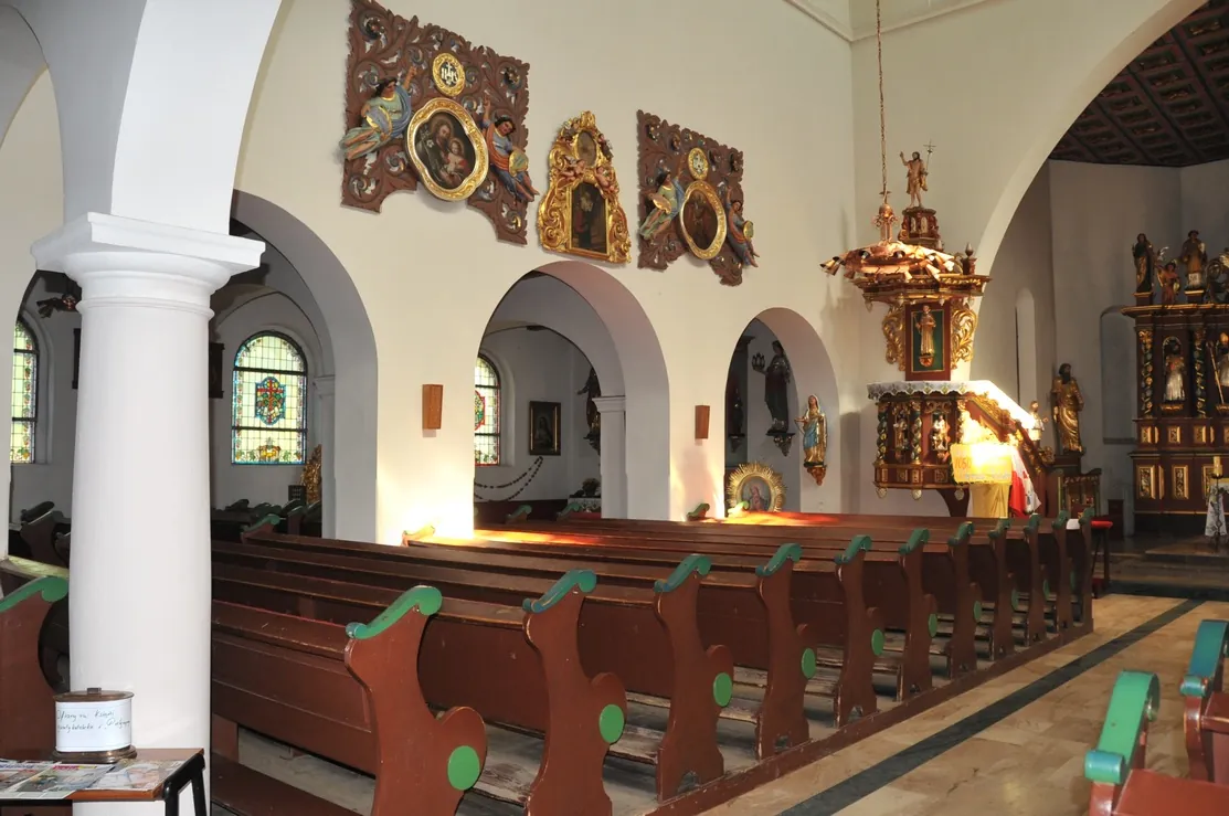 Parafia Trójcy Świętej - zdjęcie 6