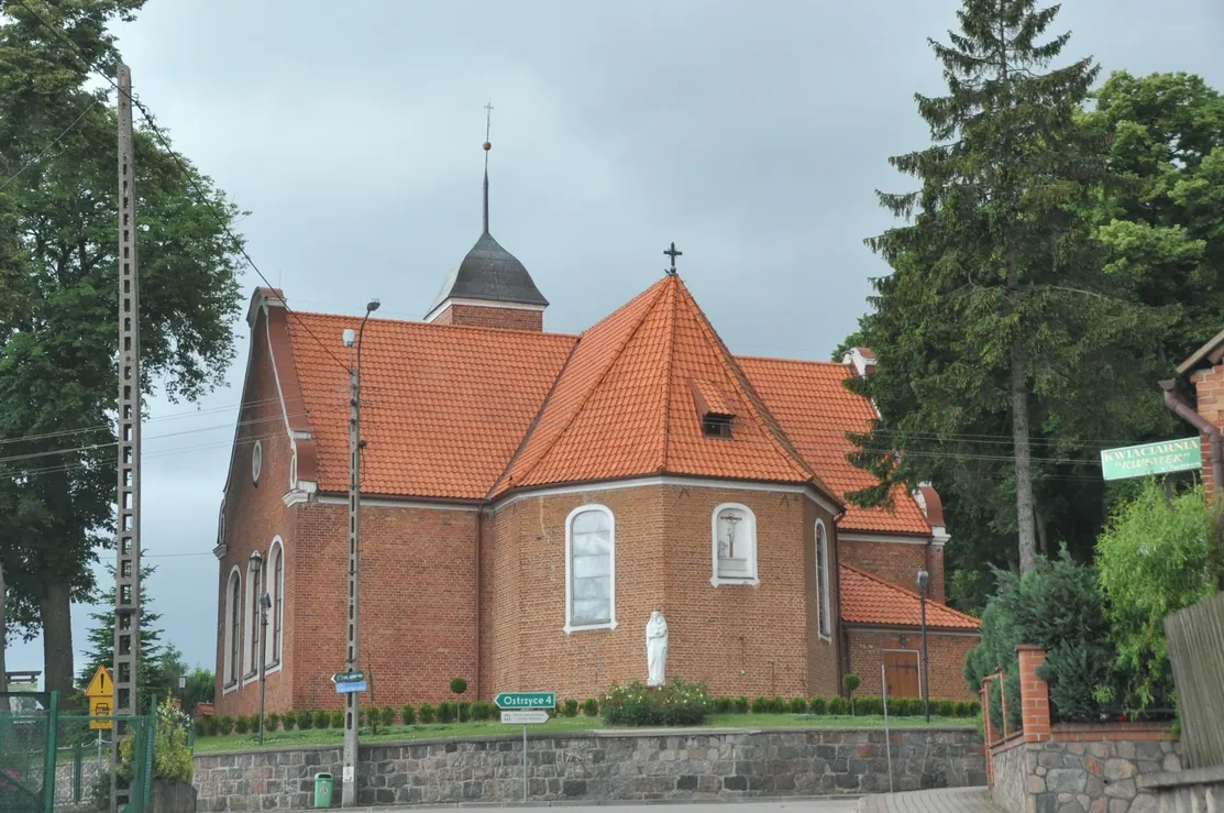 Parafia Trójcy Świętej i Wszystkich Świętych - zdjęcie 3