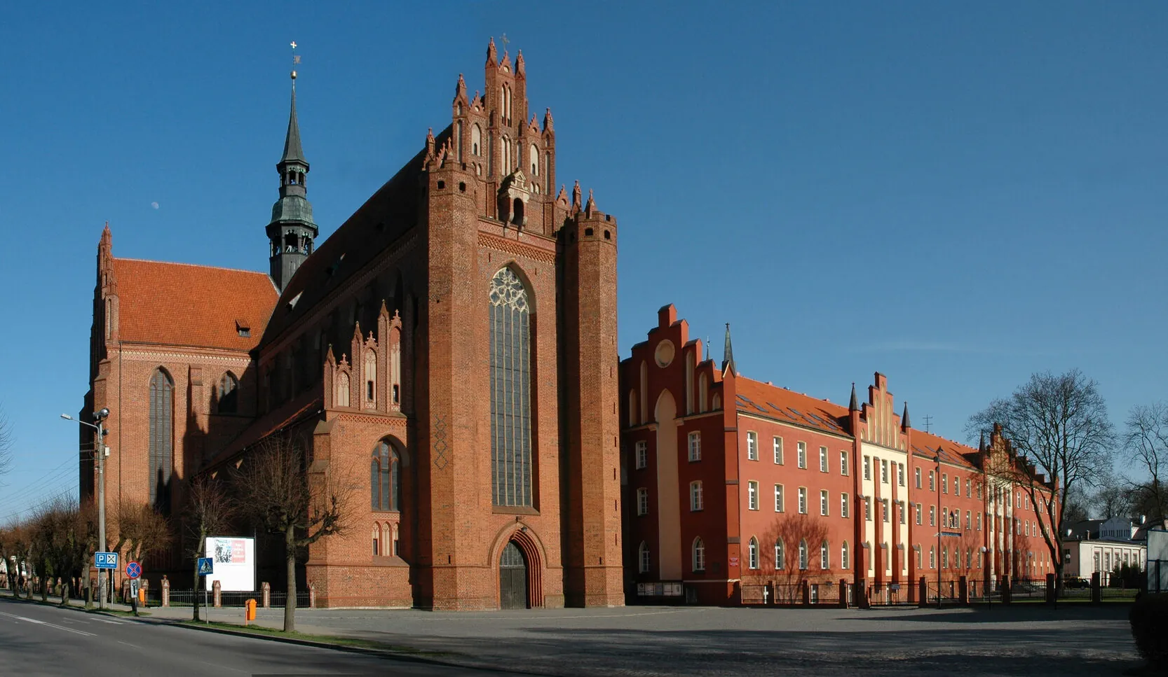 Parafia Wniebowzięcia NMP - zdjęcie 2