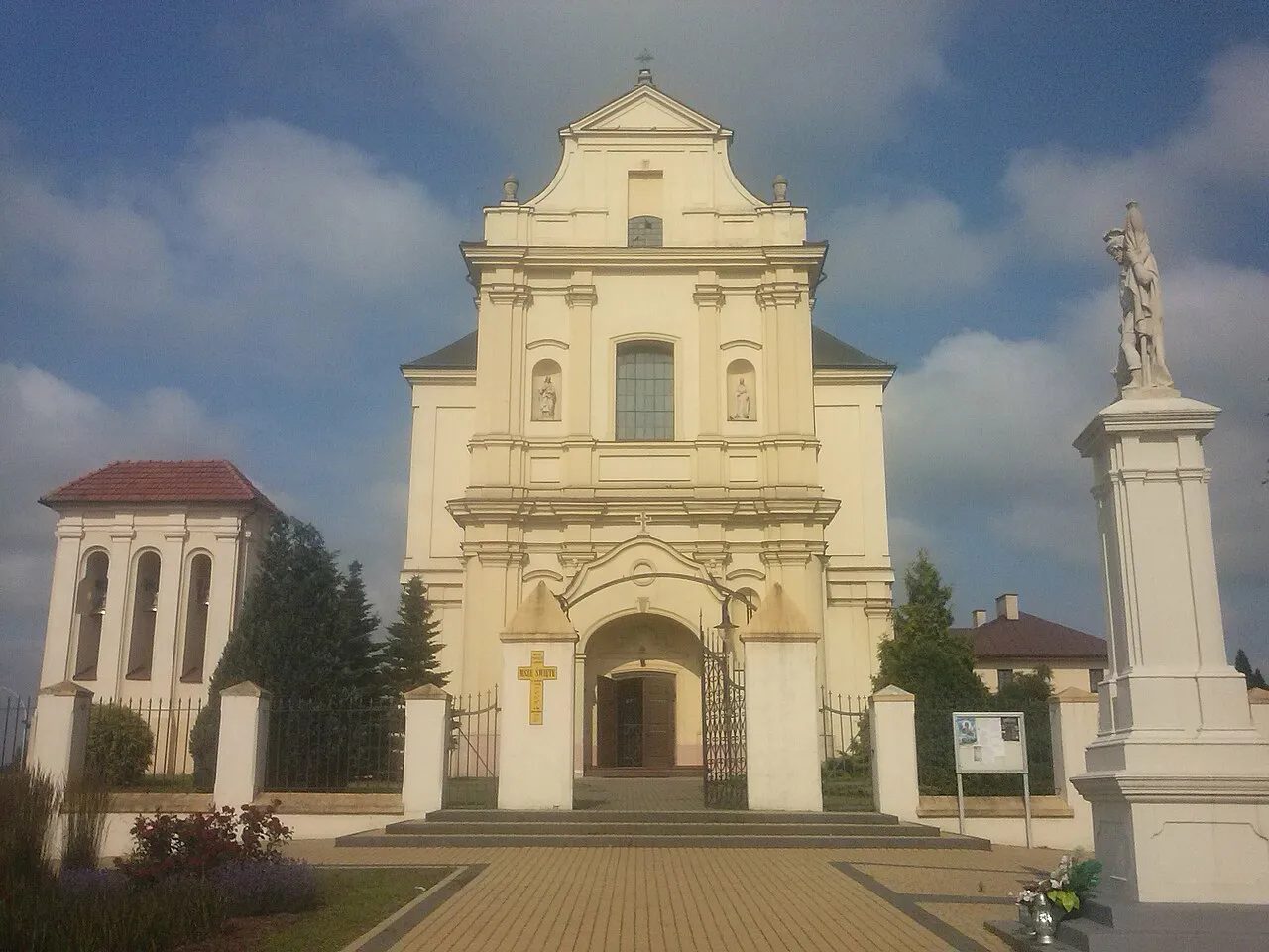 Kościół - Parafia Wniebowzięcia NMP
