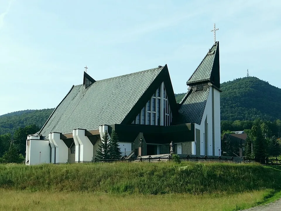 Kościół - Parafia Imienia NMP
