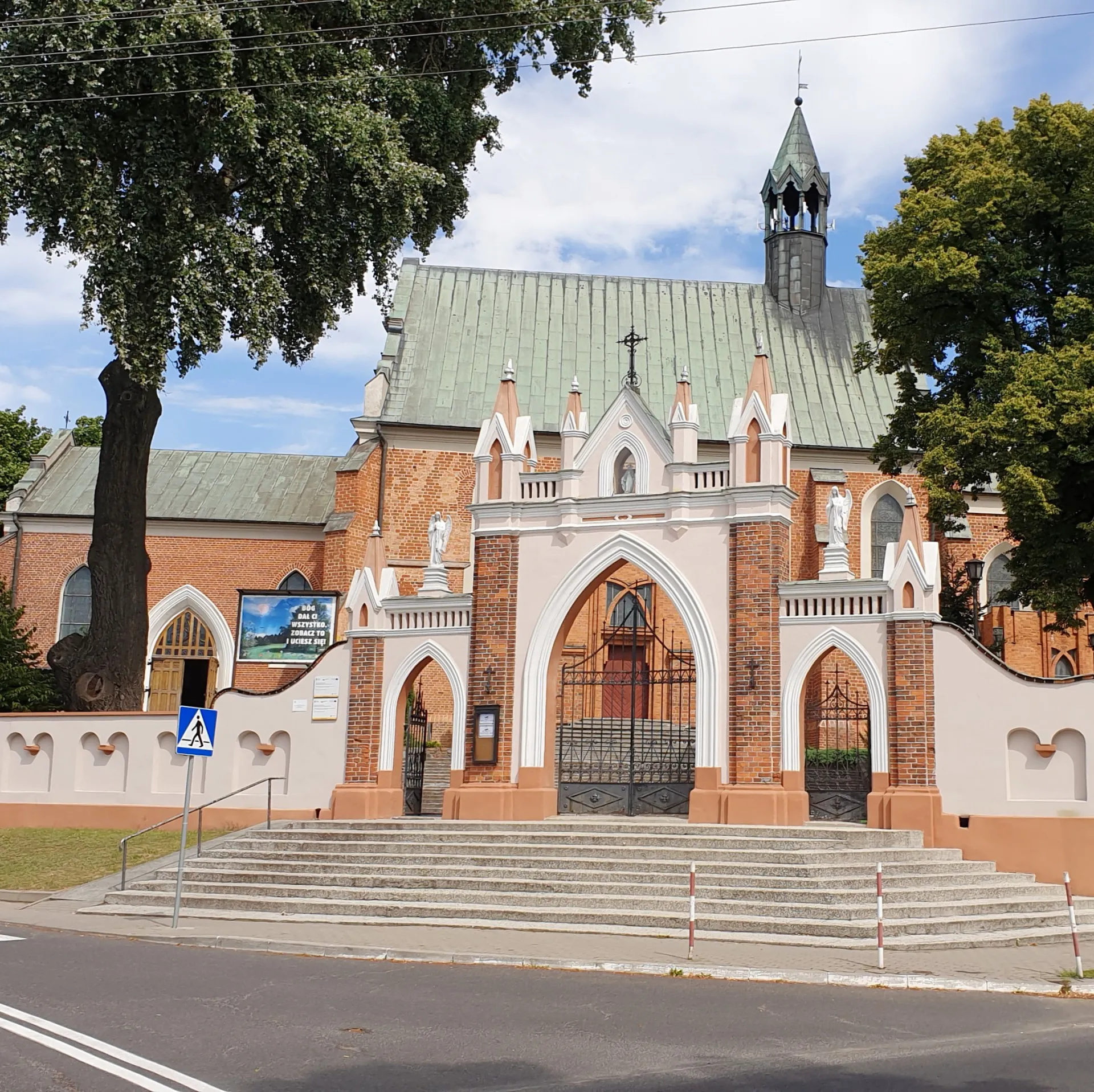 Parafia Wniebowzięcia NMP - zdjęcie 2