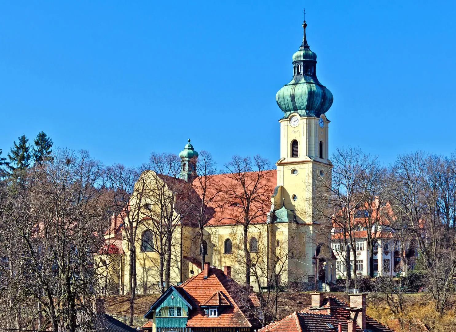 Parafia Wniebowzięcia NMP - zdjęcie 2
