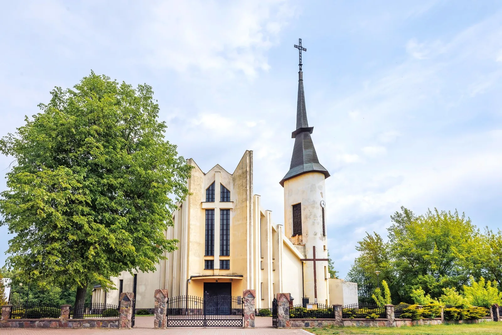 Parafia Wszystkich Świętych - zdjęcie 2