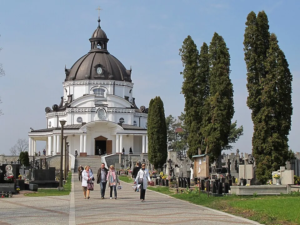 Kościół - Parafia Wszystkich Świętych