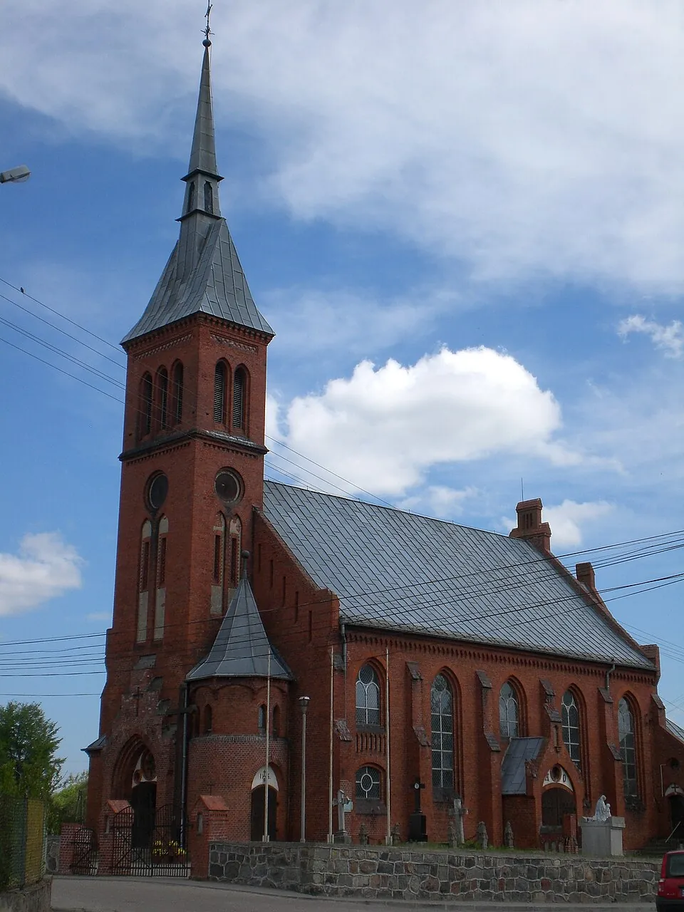 Kościół - Parafia Wszystkich Świętych