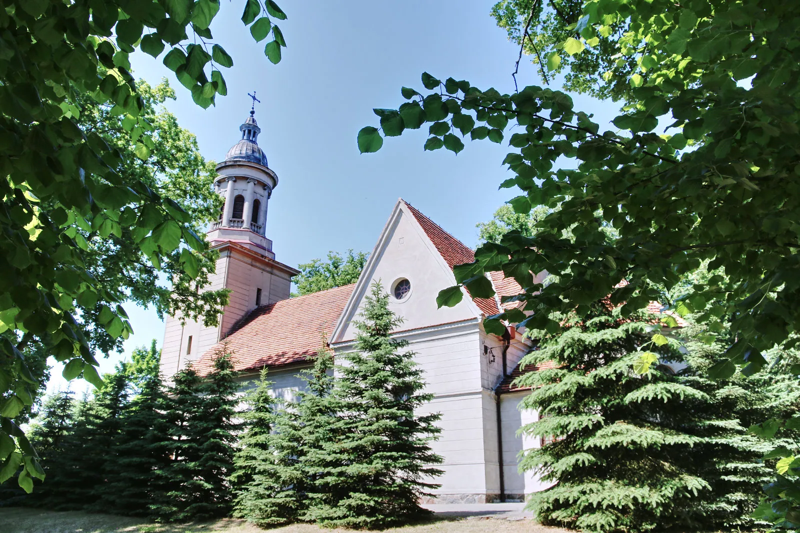 Parafia Wszystkich Świętych i św. Rocha - zdjęcie 2