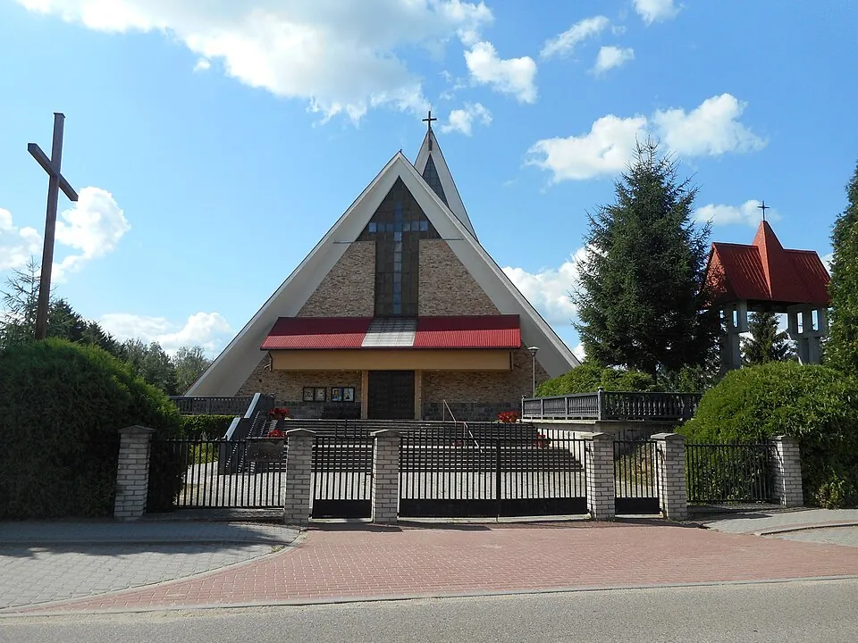 Kościół - Parafia Zmartwychwstałego Chrystusa