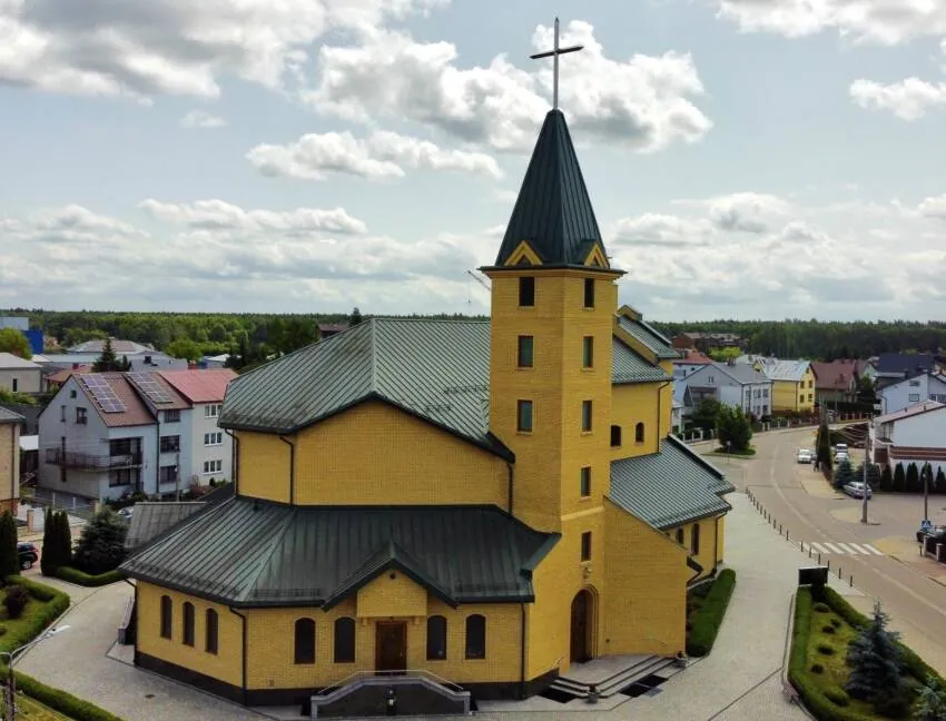 Parafia Świętej Rodziny - zdjęcie 2