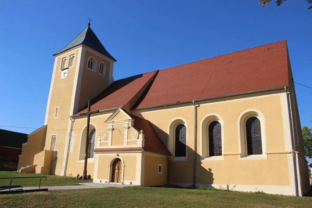 Parafia św. Andrzeja Apostoła - zdjęcie 2