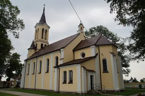 Kościół: Parafia św. Anny, Tuczna