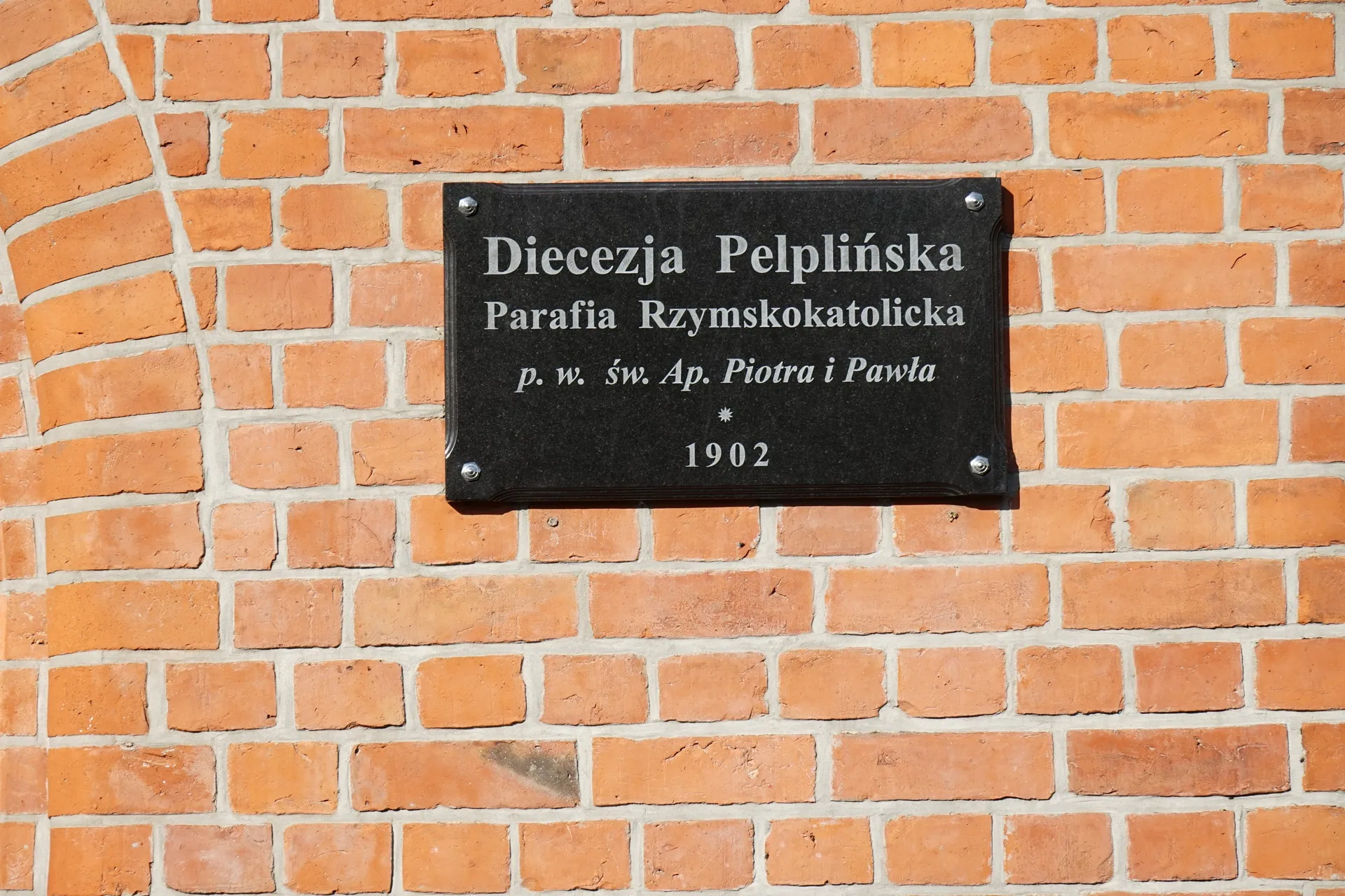 Parafia św. Ap. Piotra i Pawła - zdjęcie 6