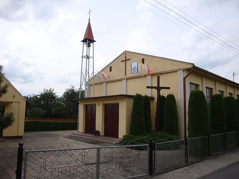 Kościół - Parafia św. Ap. Piotra i Pawła