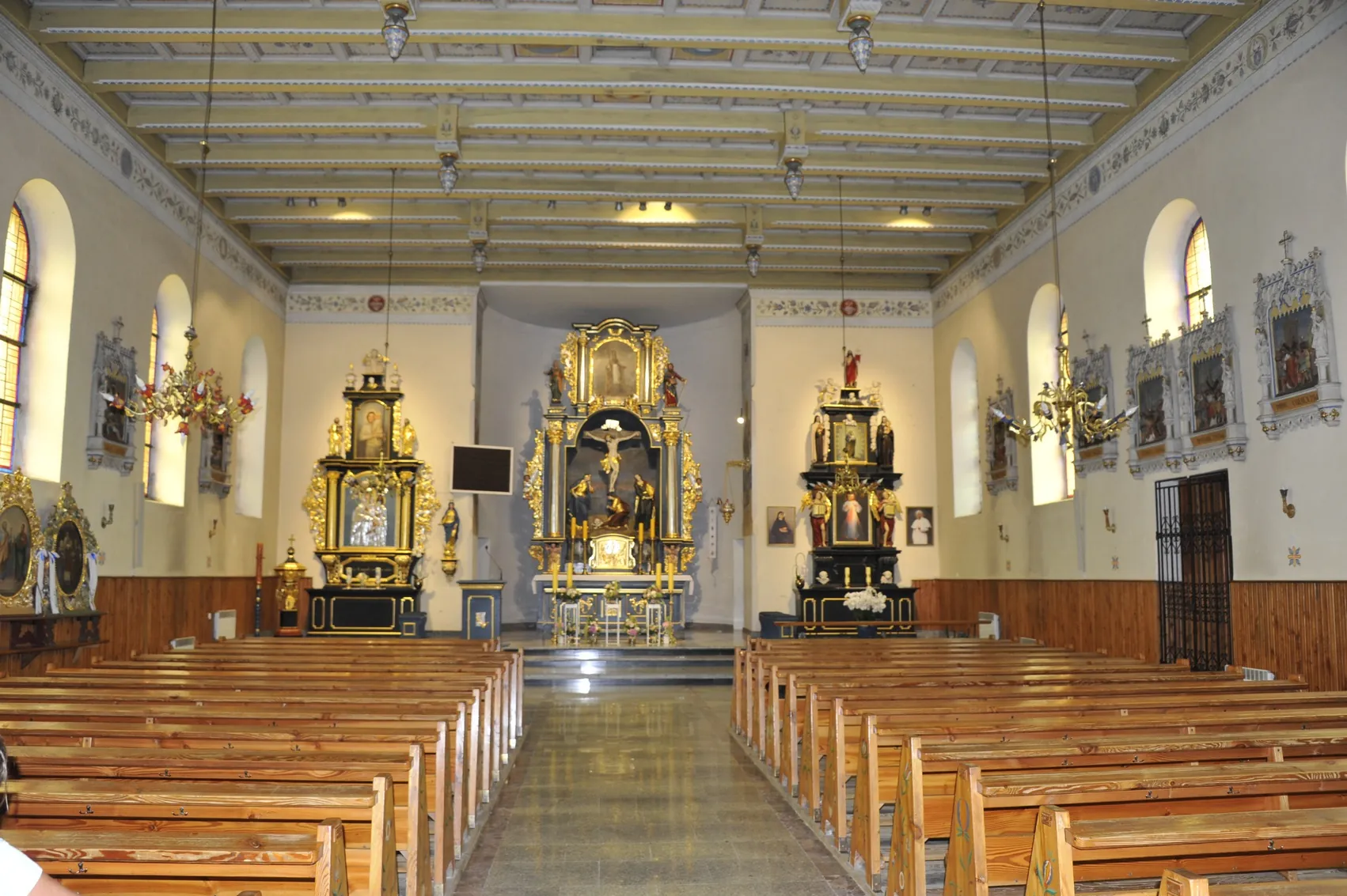Parafia św. Ap. Piotra i Pawła - zdjęcie 6