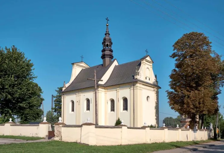 Parafia św. Ap. Piotra i Pawła - zdjęcie 2