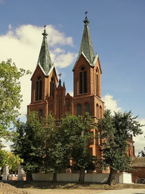 Kościół: Parafia św. Ap. Piotra i Pawła, Przybyszew