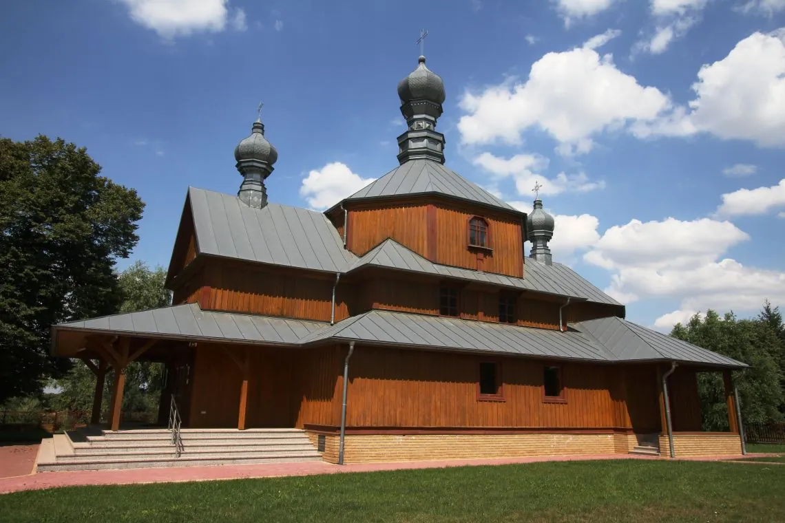 Parafia św. Ap. Piotra i Pawła - zdjęcie 2