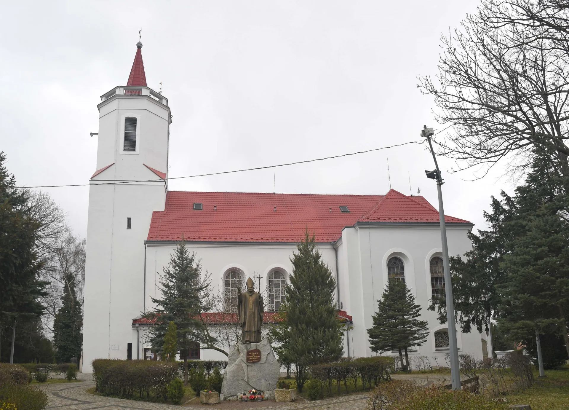 Parafia św. Apostołów Piotra i Pawła - zdjęcie 3