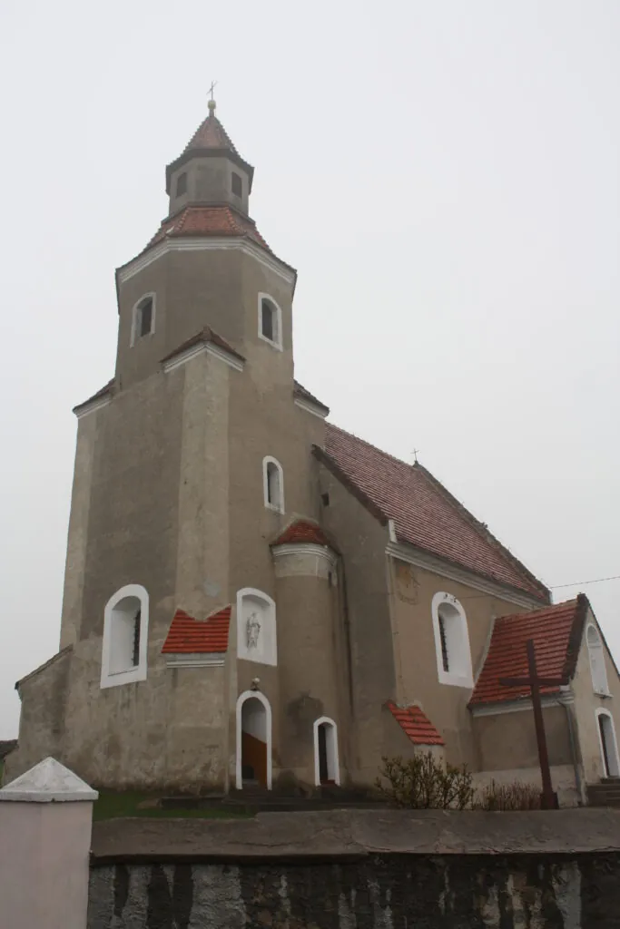 Parafia św. Bartłomieja Ap. - zdjęcie 2