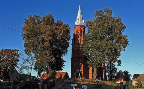 Kościół: Parafia św. Bartłomieja Apostoła, Lgiń