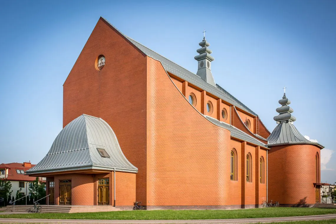 Parafia św. Brata Alberta - zdjęcie 2