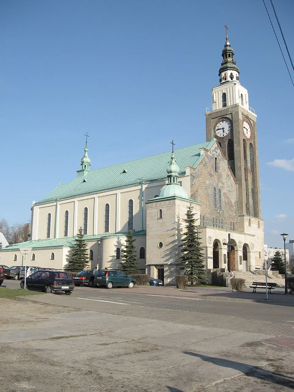 Kościół - Parafia MB Bolesnej