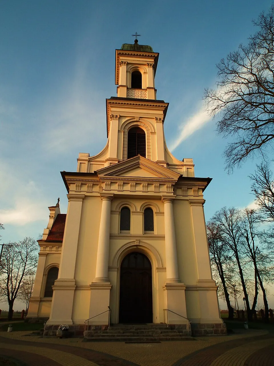 Kościół - Parafia św. Doroty