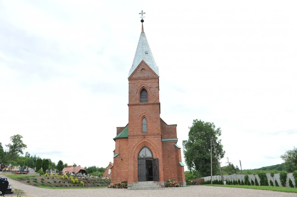 Parafia św. Franciszka Ksawerego - zdjęcie 6