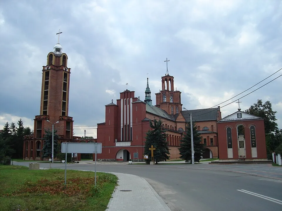 Kościół - Parafia św. Franciszka Salezego i św. Andrzeja Boboli