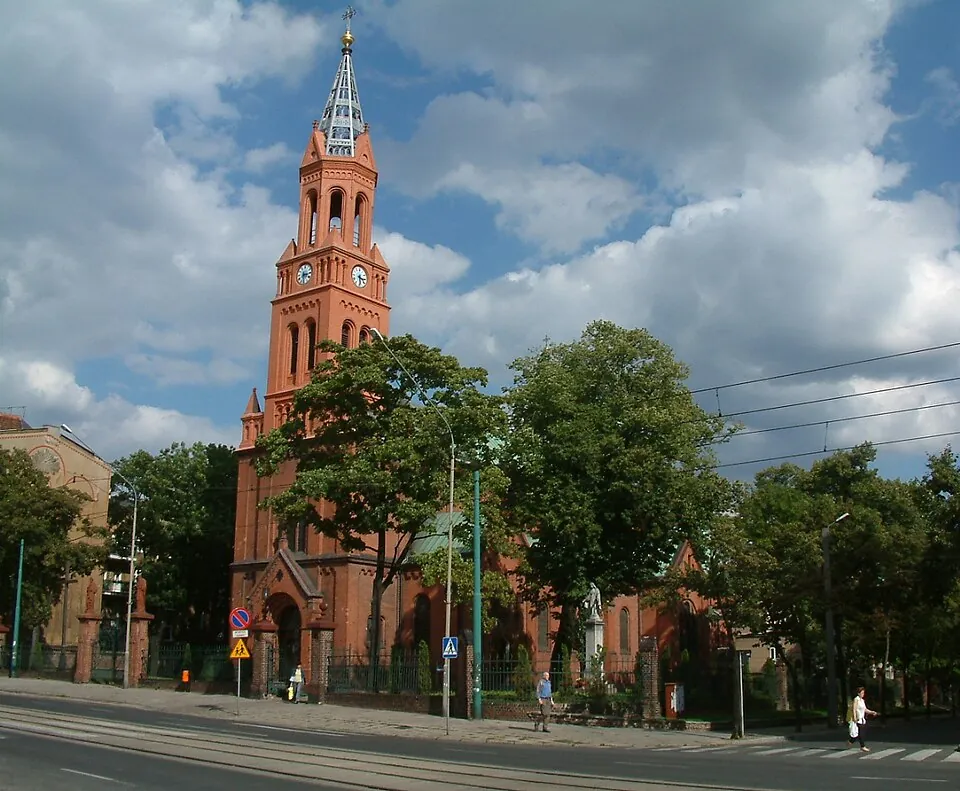 Kościół - Parafia MB Bolesnej
